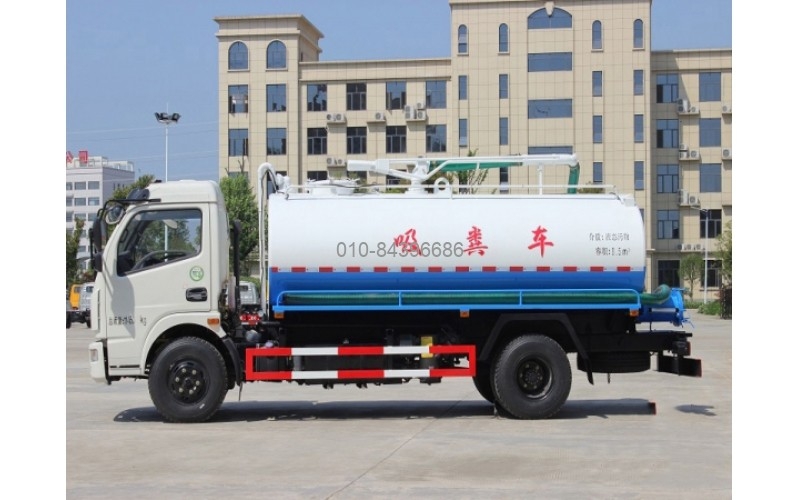 吸糞車——東風(fēng)大多利卡